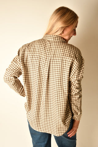 RIVER PLAID BUTTON UP