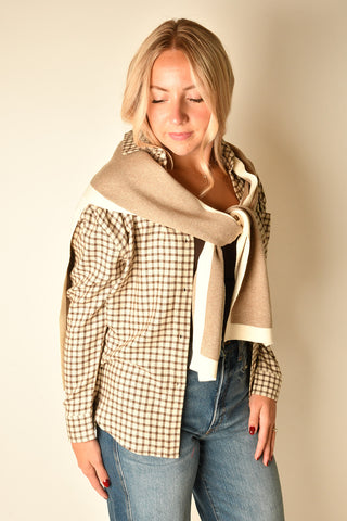 TWO TONE SHOULDER WRAP