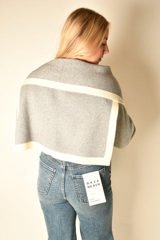 TWO TONE SHOULDER WRAP