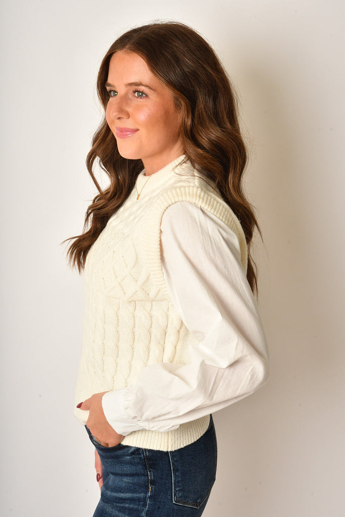 SWEATER VEST BLOUSE