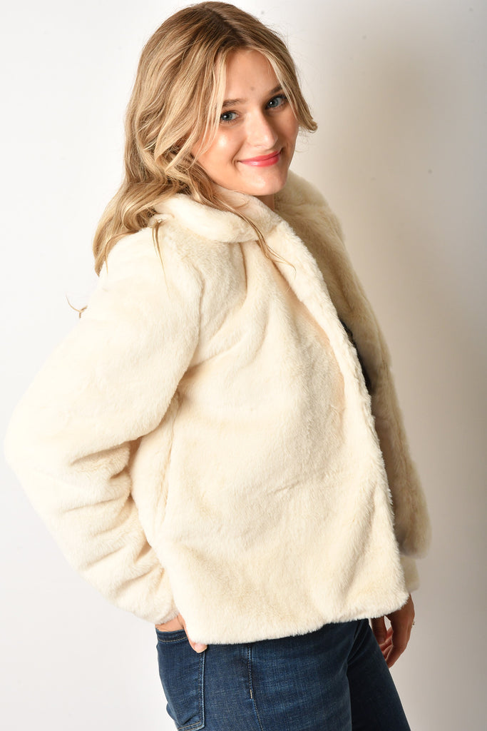 FAUX FUR SNAP JACKET