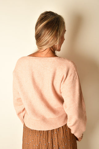 BOATNECK PEACH SWEATER