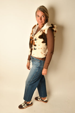HOODED COW FUR VEST