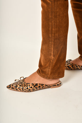 REGGIE LEOPARD FLAT