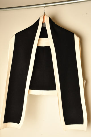 TWO TONE SHOULDER WRAP
