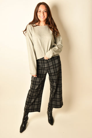 ROLLED HEM BOXY KNIT