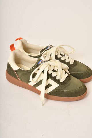 GHOST SNEAKER