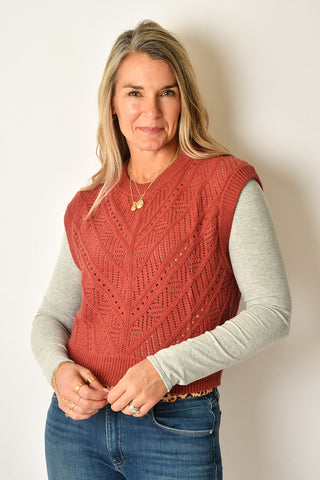 BROOKE SWEATER VEST