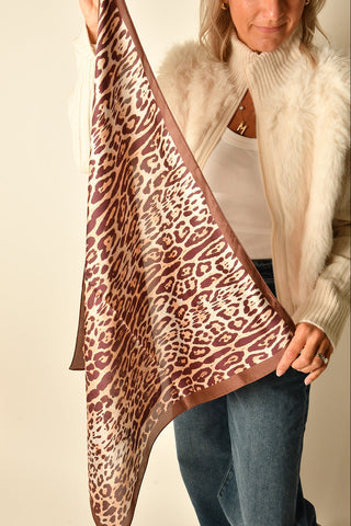 WILD ELEGANCE PRINT SATIN SCARF