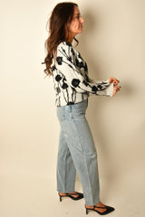 BLOOMS CREW SWEATER