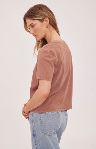 LUCY SHORT SLEEVE V-NECK